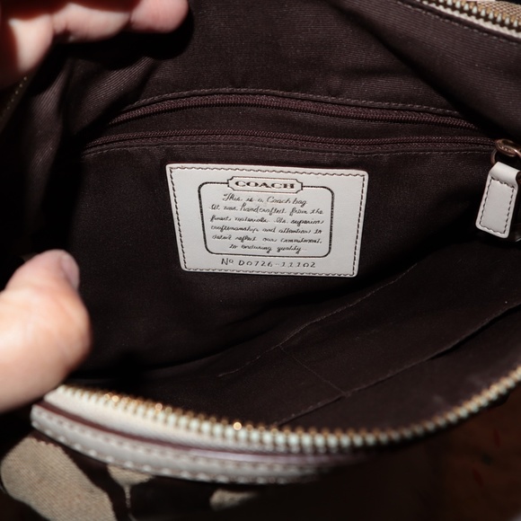 coach purse - Picture 3 of 4